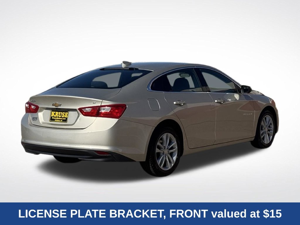 Used 2016 Chevrolet Malibu LT FWD image 3