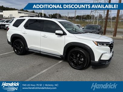 New 2025 Honda Pilot Touring