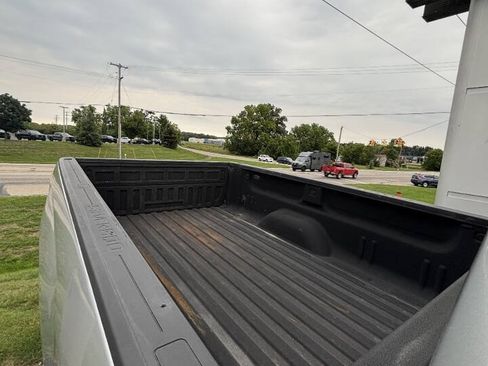 Used 2017 Chevrolet Silverado 2500 W/T AWD/4WD image 8