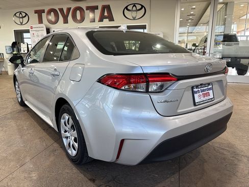 Certified 2024 Toyota Corolla LE FWD image 8