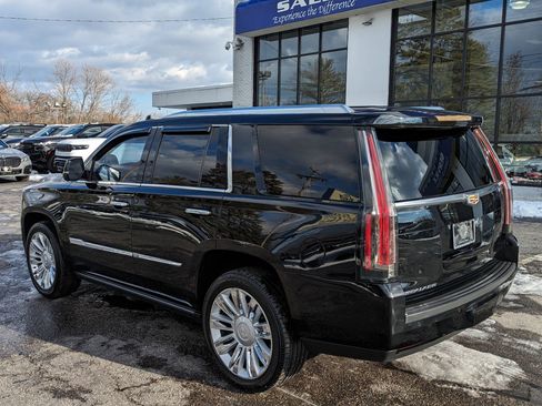 Used 2016 Cadillac Escalade Platinum image 10