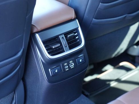 Used 2023 Subaru Outback Touring XT AWD/4WD image 25
