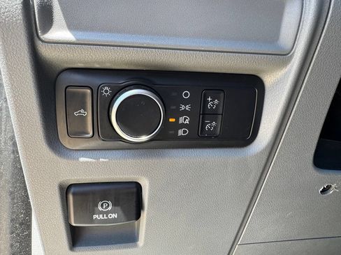 Used 2022 Ford F150 XL w/ Equipment Group 101A High AWD/4WD image 7