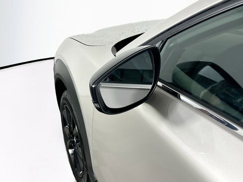 Used 2024 MAZDA CX-30 AWD 2.5 S w/ Select Sport Pkg image 16