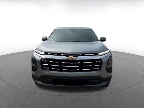 Used 2025 Chevrolet Equinox LT FWD image 4