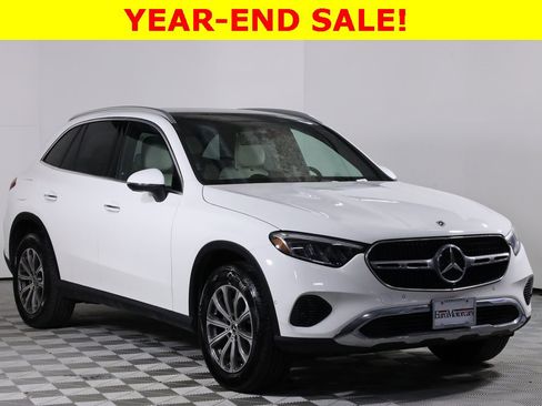 Certified 2025 Mercedes-Benz GLC 300 4MATIC image 1