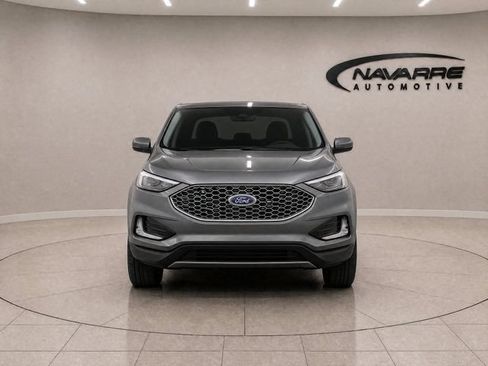 Used 2024 Ford Edge SEL AWD/4WD image 2