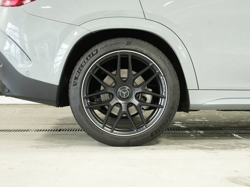 Used 2024 Mercedes-Benz GLE 53 AMG 4MATIC Coupe image 40