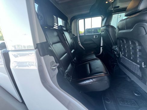 Used 2023 Jeep Gladiator Mojave w/ LED Lighting Group image 17