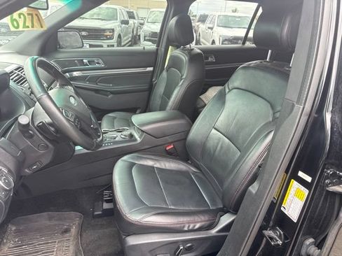 Used 2017 Ford Explorer Sport w/ Equipment Group 401A AWD/4WD image 11