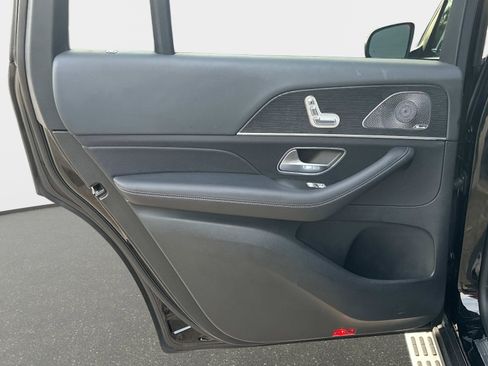 Certified 2025 Mercedes-Benz GLS 450 GLS 450 image 13