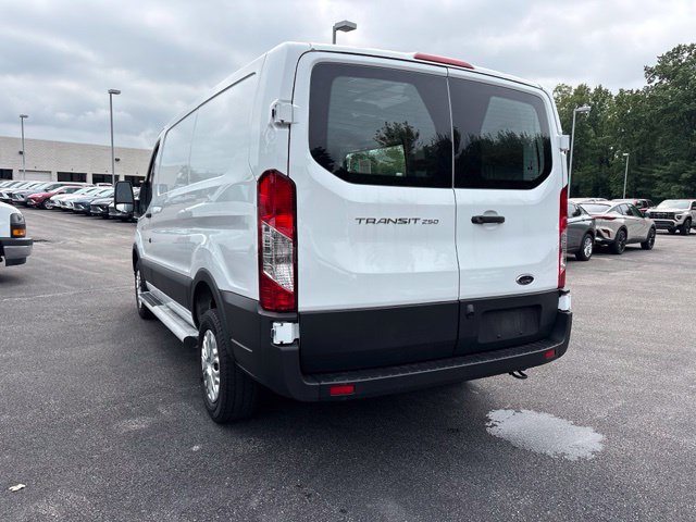 Used 2025 Ford Transit 250 Low Roof w/ Exterior Upgrade Package RWD image 3