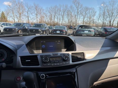 Used 2016 Honda Odyssey EX-L image 15