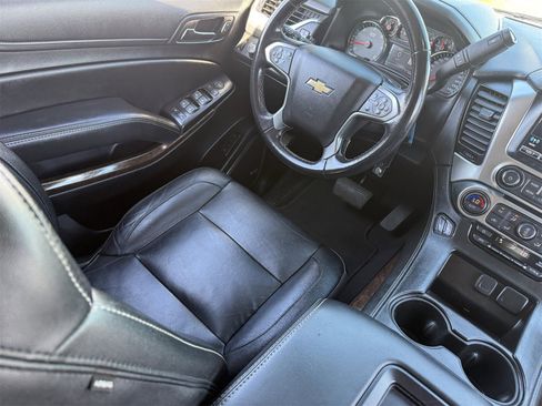 Used 2019 Chevrolet Tahoe LT image 15