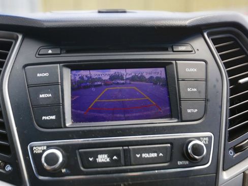 Used 2018 Hyundai Santa Fe Sport AWD/4WD image 9