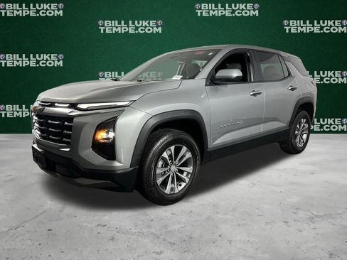 Used 2025 Chevrolet Equinox LT image 9