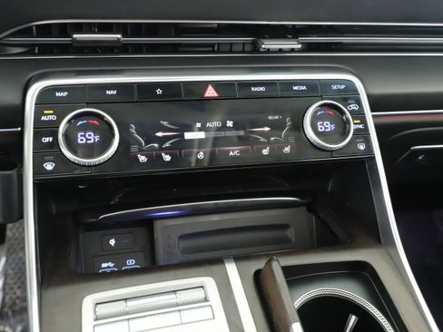 Used 2021 Genesis GV80 3.5T w/ Advanced Package 06 image 13