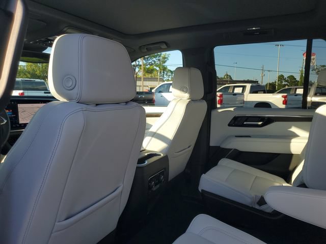Used 2026 Chevrolet Tahoe Premier w/ Sun And Tow Package RWD image 15