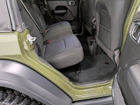 Used 2023 Jeep Wrangler Willys image 26