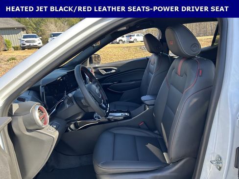 New 2026 Chevrolet Trax RS image 3