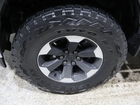 Used 2019 RAM 1500 Big Horn image 10