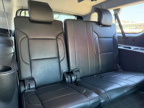 Used 2017 GMC Yukon XL Denali w/ Open Road Package image 16