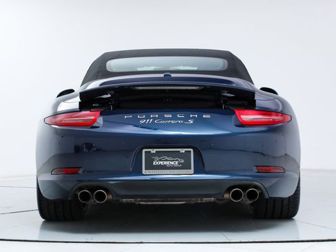 Used 2016 Porsche 911 Carrera S image 12