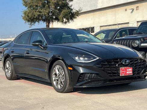 Used 2021 Hyundai Sonata SEL w/ Convenience Package image 10