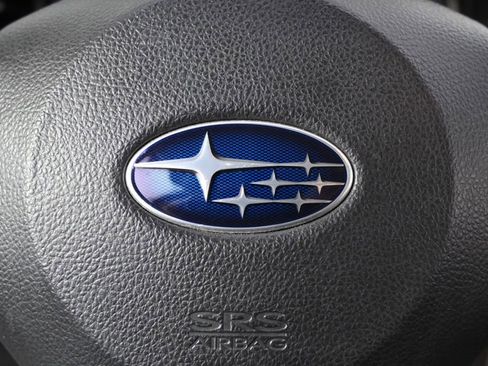 Used 2015 Subaru Forester 2.5i Limited image 37