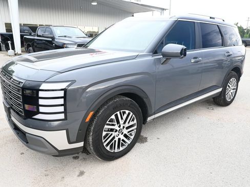 Used 2026 Hyundai Palisade SEL FWD image 5