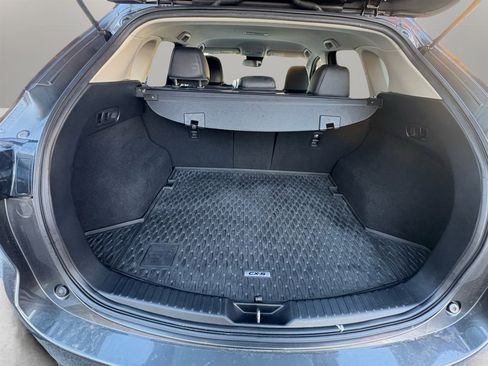 Used 2017 MAZDA CX-5 Touring w/ I-ACTIVSENSE Package image 41