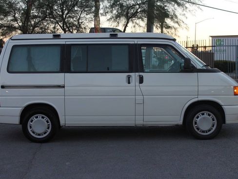 Used 1993 Volkswagen Eurovan MV FWD image 9