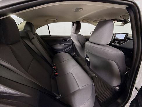 Certified 2025 Toyota Corolla LE image 29