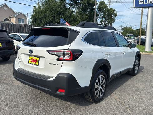 Certified 2025 Subaru Outback Premium w/ Popular Package #1A AWD/4WD image 5