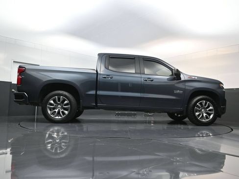 Used 2021 Chevrolet Silverado 1500 RST w/ Texas Edition Plus AWD/4WD image 21