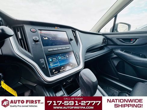 Used 2022 Subaru Legacy image 12