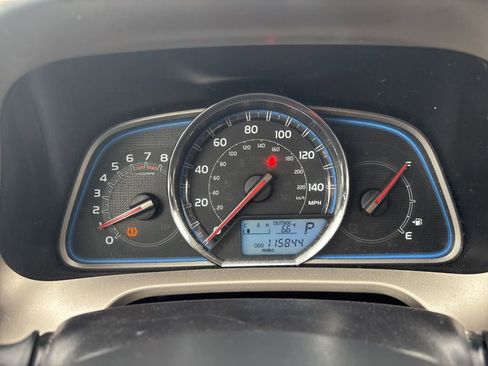 Used 2013 Toyota RAV4 Limited AWD/4WD image 50