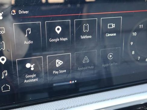 Used 2023 GMC Sierra 1500 Denali RWD image 8