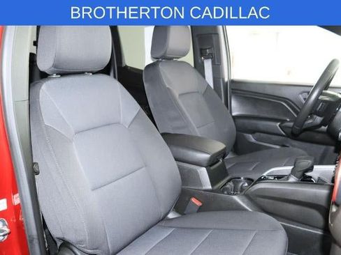 Used 2023 Chevrolet Colorado Trail Boss w/ Technology Package AWD/4WD image 23