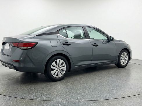 Used 2025 Nissan Sentra S FWD image 9