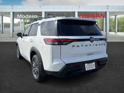 New 2026 Nissan Pathfinder SV image 1