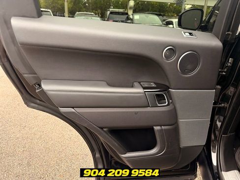 Used 2019 Land Rover Range Rover Sport HSE AWD/4WD image 28