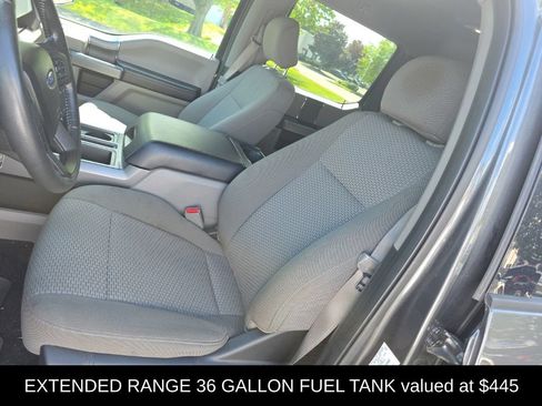 Used 2017 Ford F150 XLT w/ Equipment Group 302A Luxury AWD/4WD image 11