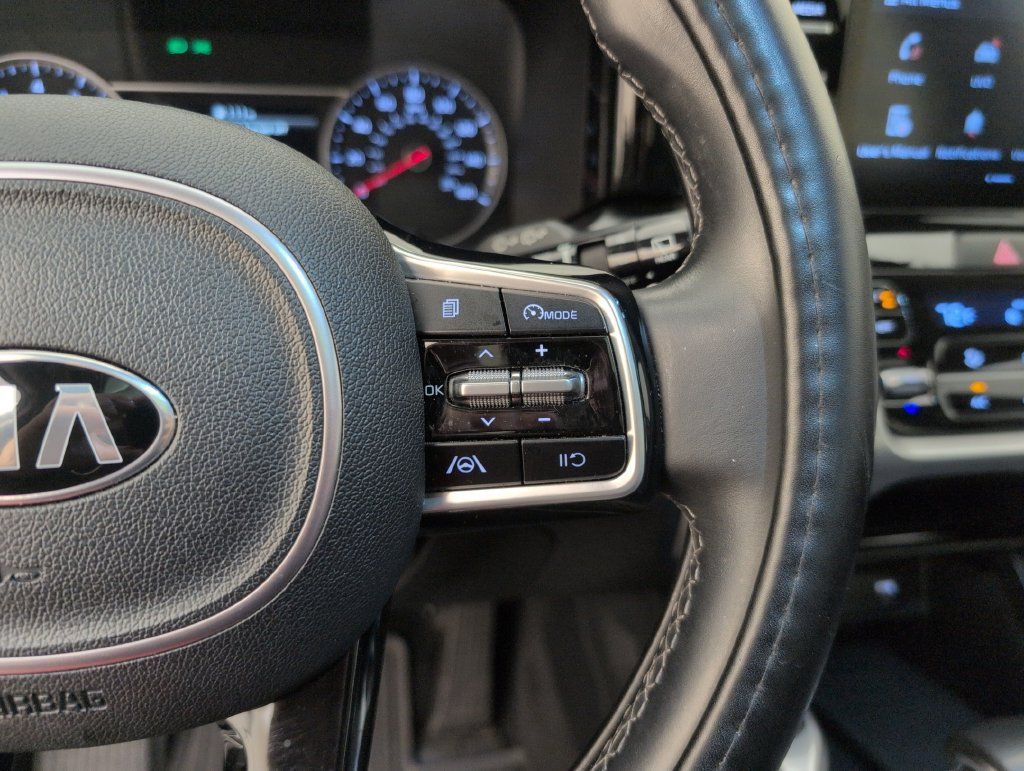 Used 2021 Kia Sorento S w/ Panoramic Sunroof Package FWD image 38