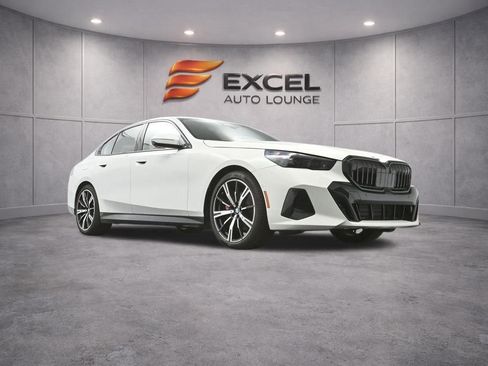 Used 2024 BMW 530i xDrive w/ M Sport Package AWD/4WD image 60