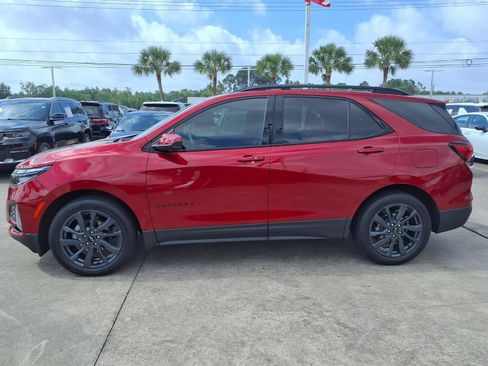 Used 2024 Chevrolet Equinox RS FWD image 9