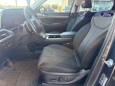 Used 2022 Hyundai Palisade SEL FWD image 4