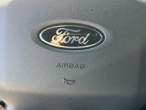 Used 2024 Ford F150 Lariat w/ Equipment Group 502A High AWD/4WD image 39
