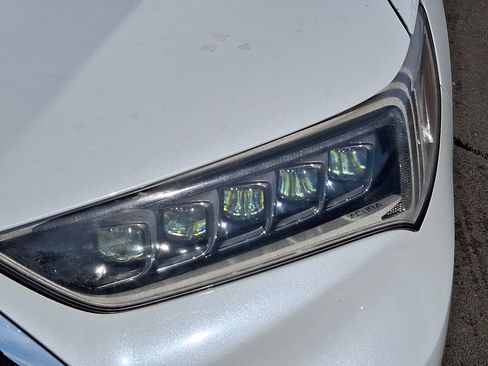 Used 2018 Acura TLX V6 image 9