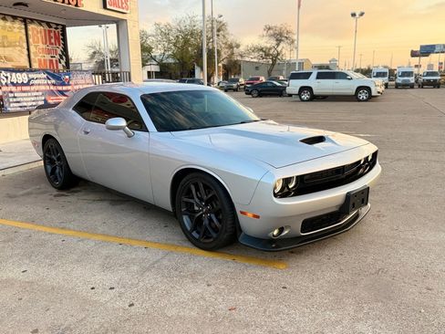 Used 2021 Dodge Challenger GT w/ Blacktop Package image 5